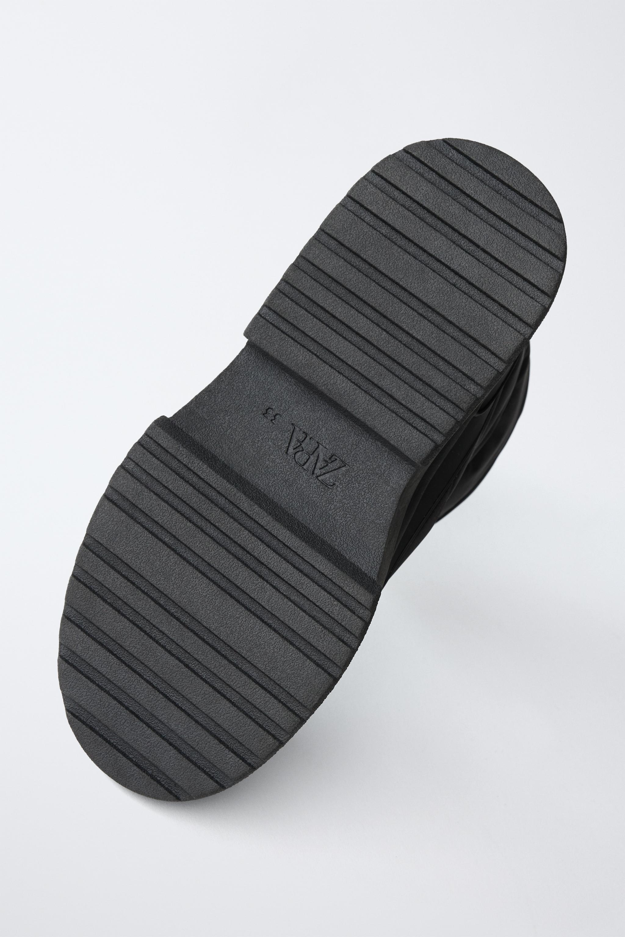 WATER REPELLENT BOOTS